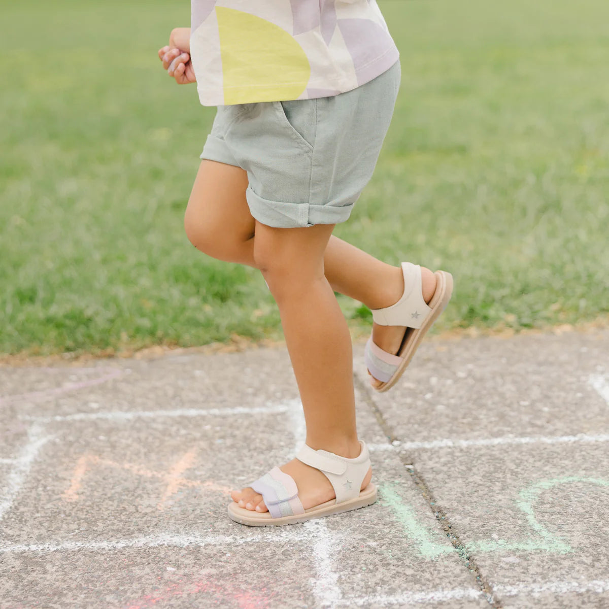 Pretty Brave - Star Sandal Sparkle